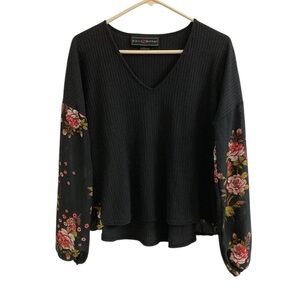 Polly & Esther Waffle Knit Top Size M Floral Sheer Sleeve Mixed Media Vintage